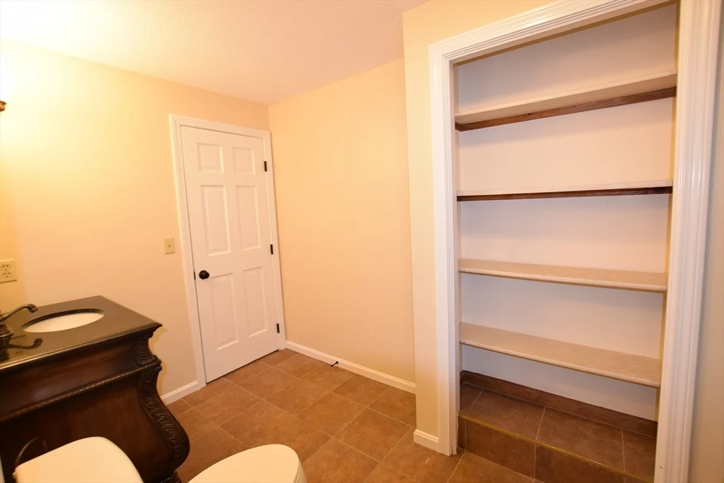 2 bed, 1 bath apartment for rent at C4 Scotty Hollow Dr Unit C4, North Chelmsford — photo 19 of 29