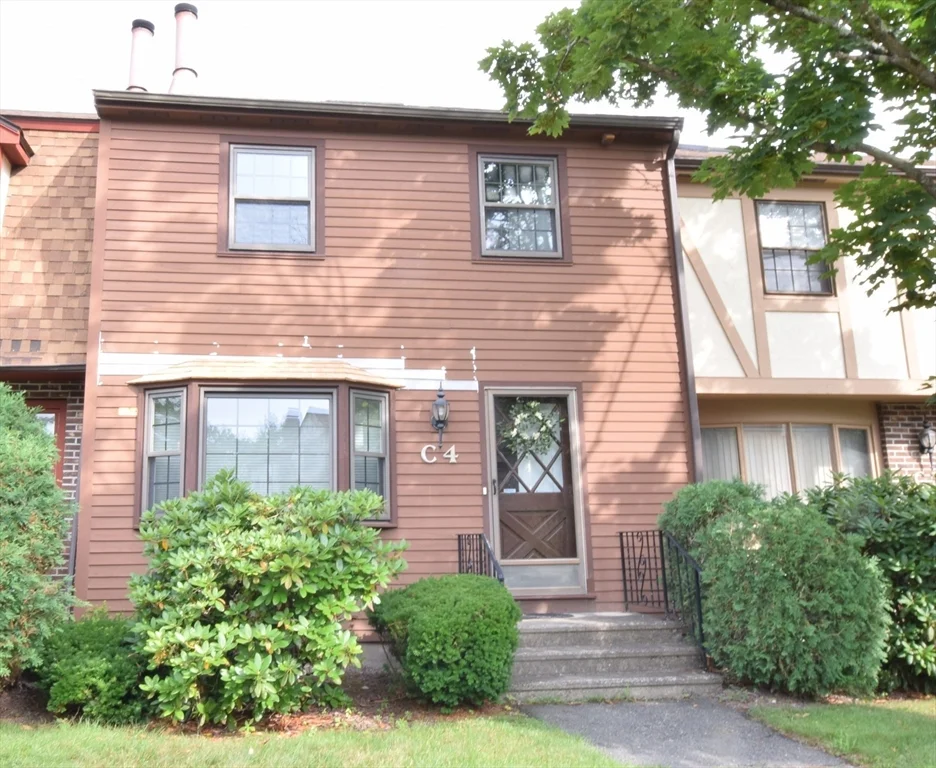 2 bed, 1 bath apartment for rent at C4 Scotty Hollow Dr Unit C4, North Chelmsford — photo 2 of 29