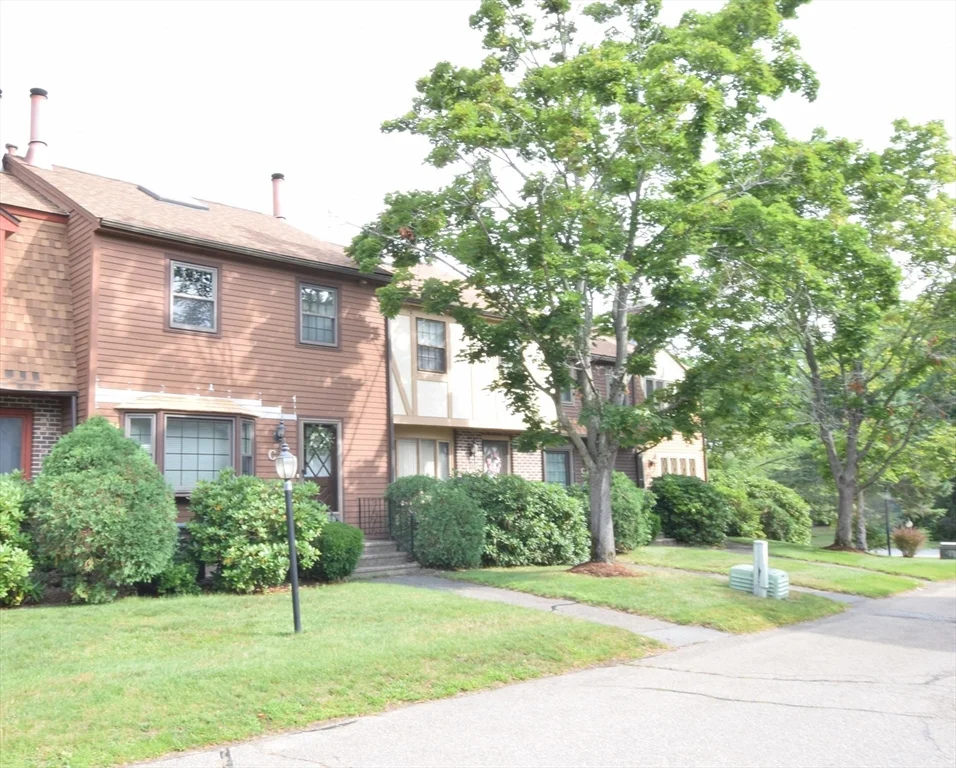 2 bed, 1 bath apartment for rent at C4 Scotty Hollow Dr Unit C4, North Chelmsford