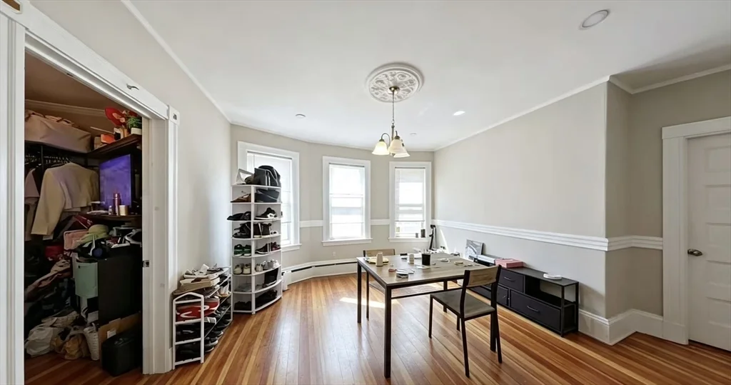 3 bed, 1 bath apartment for rent at R39 Newport St Unit 1, Dorchester — photo 1 of 6